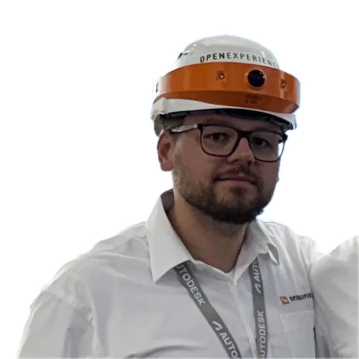 Porträt von Alexander Hornstein, technischer Support bei Open Experience